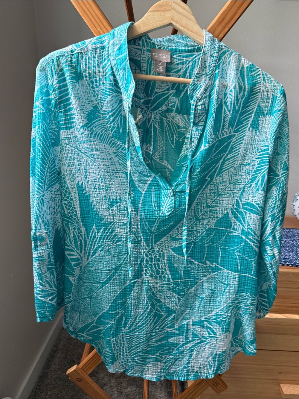 Chico's Turquoise Tropical Print V-Neck Top
